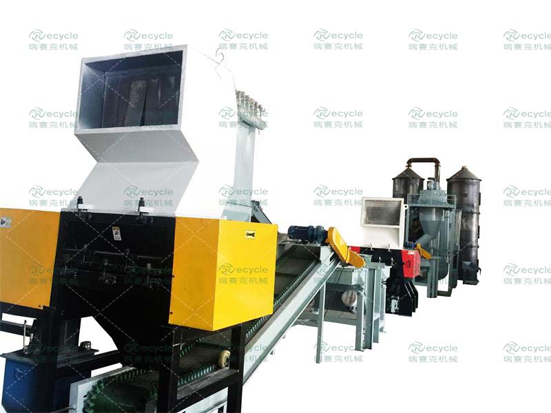 廢舊輪胎粉碎生產(chǎn)設備大概多少錢?來看價格